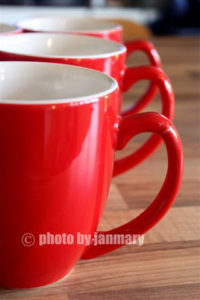 red mugs janmary.com