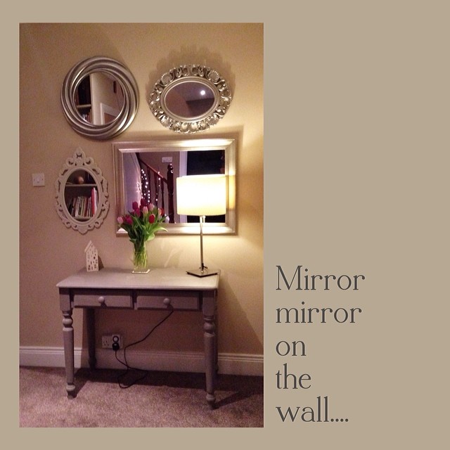 Pinterest inspired wall of mirrors with Annie Sloan chalk paint table – finished!