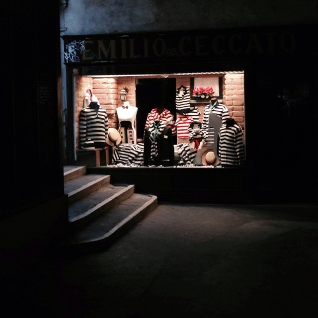 Where the gondoliers shop in Venice