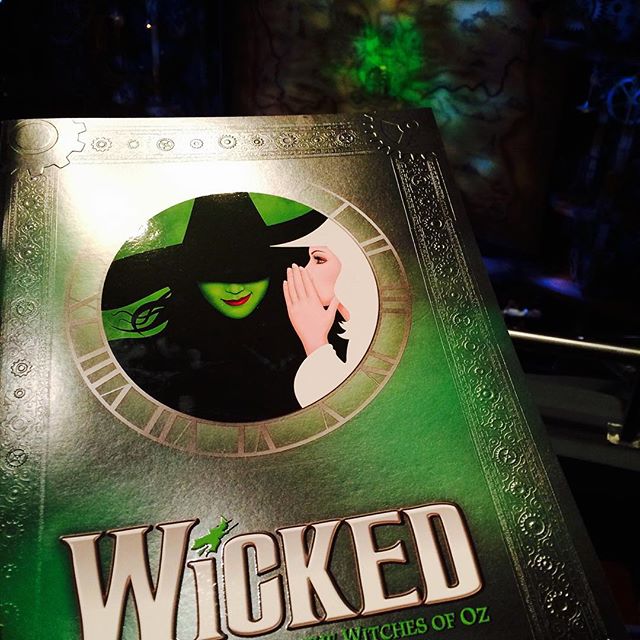 Saw Wicked on Broadway this evening – outstanding!