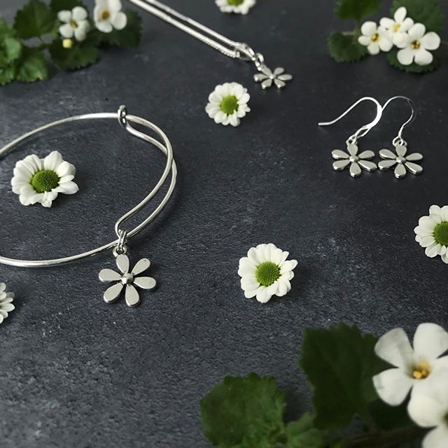 Little flowers – bangle, earrings and necklace all by Janmary Designs
