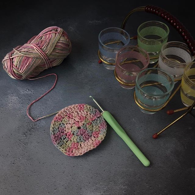 Teaching myself to crochet a flat circle….and the yarn perfectly matches this set of vintage glasses
