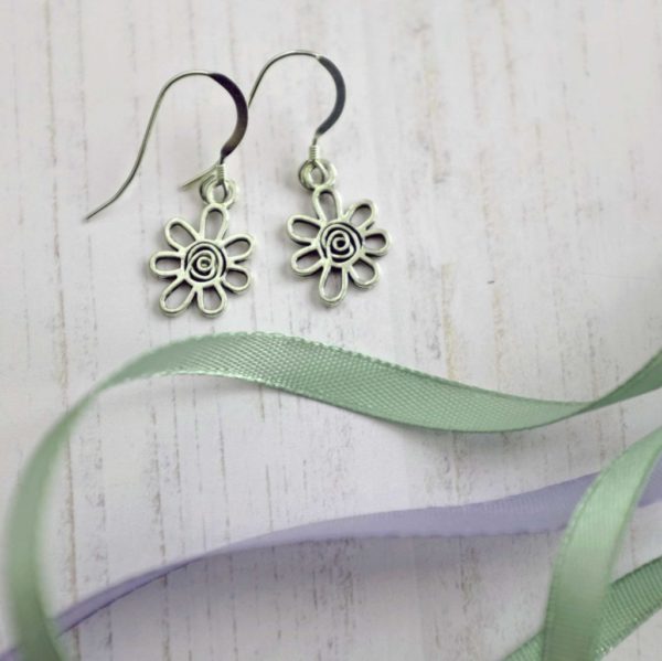 doodle daisy earrings janmary designs