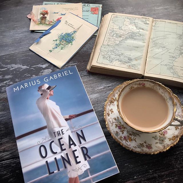 The Ocean Liner is a novel about setting sail for New York and adventure. It’s the perfect book to read with a cup of tea and some of my family’s old letters as my granny and her sisters took a similar journey #lovetoread #vintagelove  #booklover #ad #bookstagram @amazonpublishing
