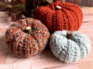 crocheted pumpkins