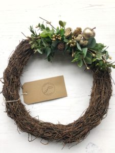 winter gold berry wreath janmary